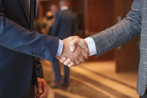 Sale/Purchase of Commercial Premise, Commercial Property - Saracens Solicitors