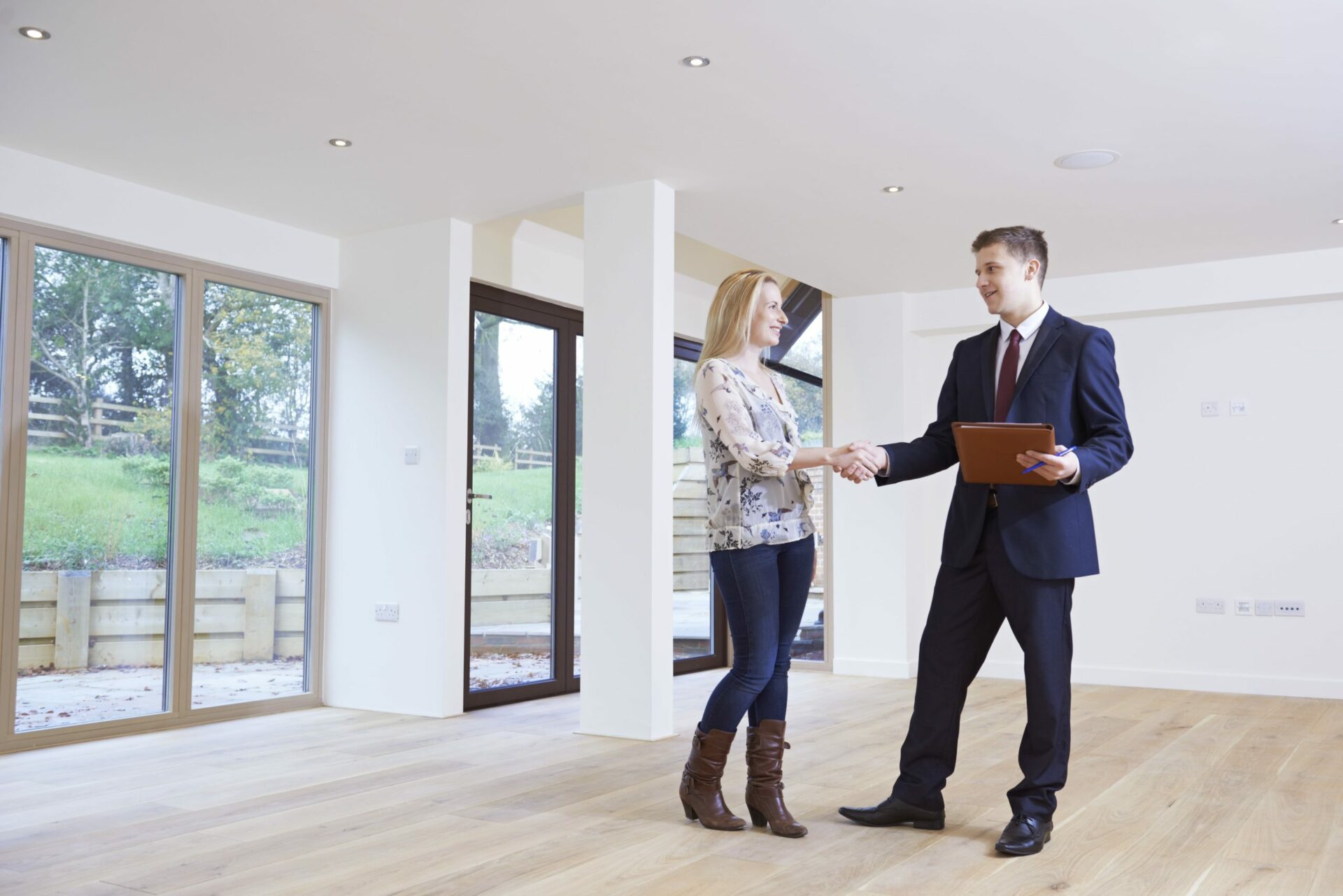 Mortgage/Conveyancing, Personal Clients - Saracens Solicitors