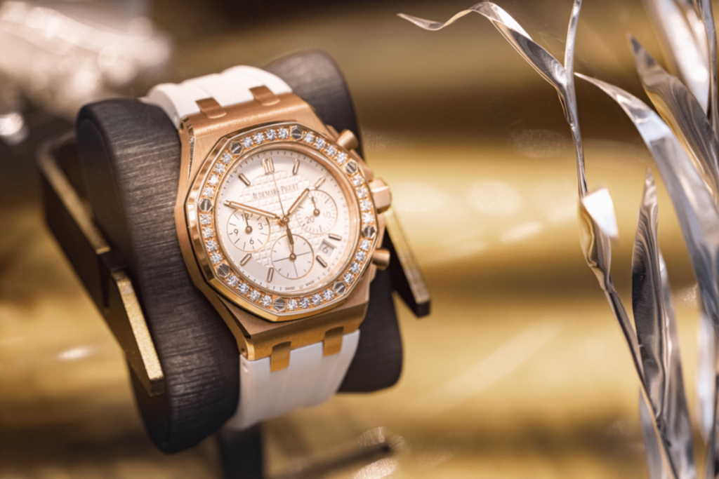 Jewelley, Watches & Couture Clothing, Luxury Assets - Saracens Solicitors